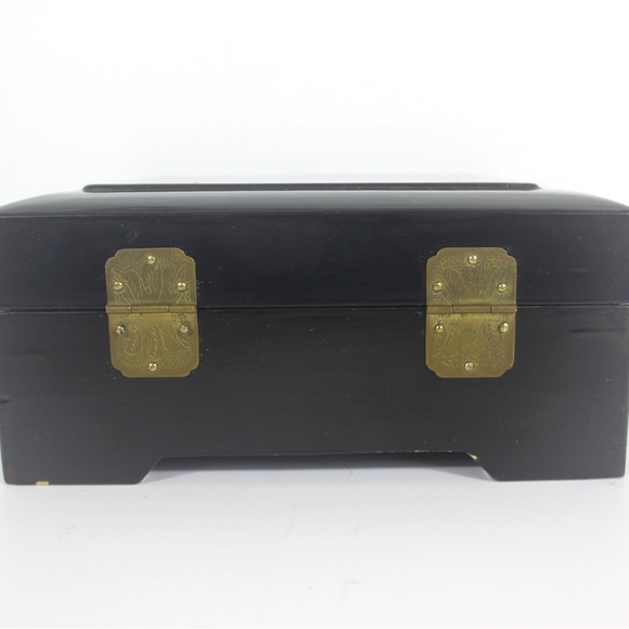 Vintage Black Lacquered Wood Jewelry Box, Lacquerware Japanese Jewellery Storage - Picture 6 of 8